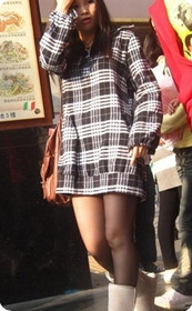 2011春季流行丝袜街拍[二]