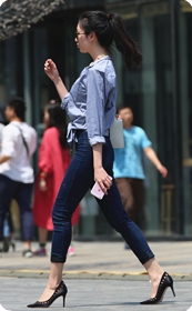 与众不同的裸足高跟sz