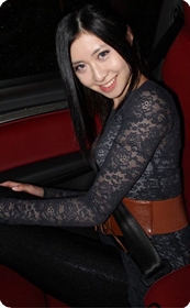 我们公司的销售总监,没有男人能抗拒这样的女人