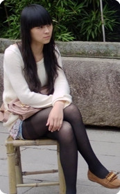 长沙天心公园的黑丝美腿女生