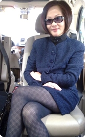 一对富家母女两，都那么的爱自拍~