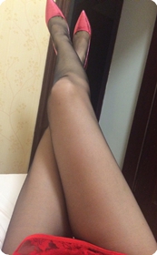 我钟爱粉色指甲油，更偏爱黑丝短裙,第六季